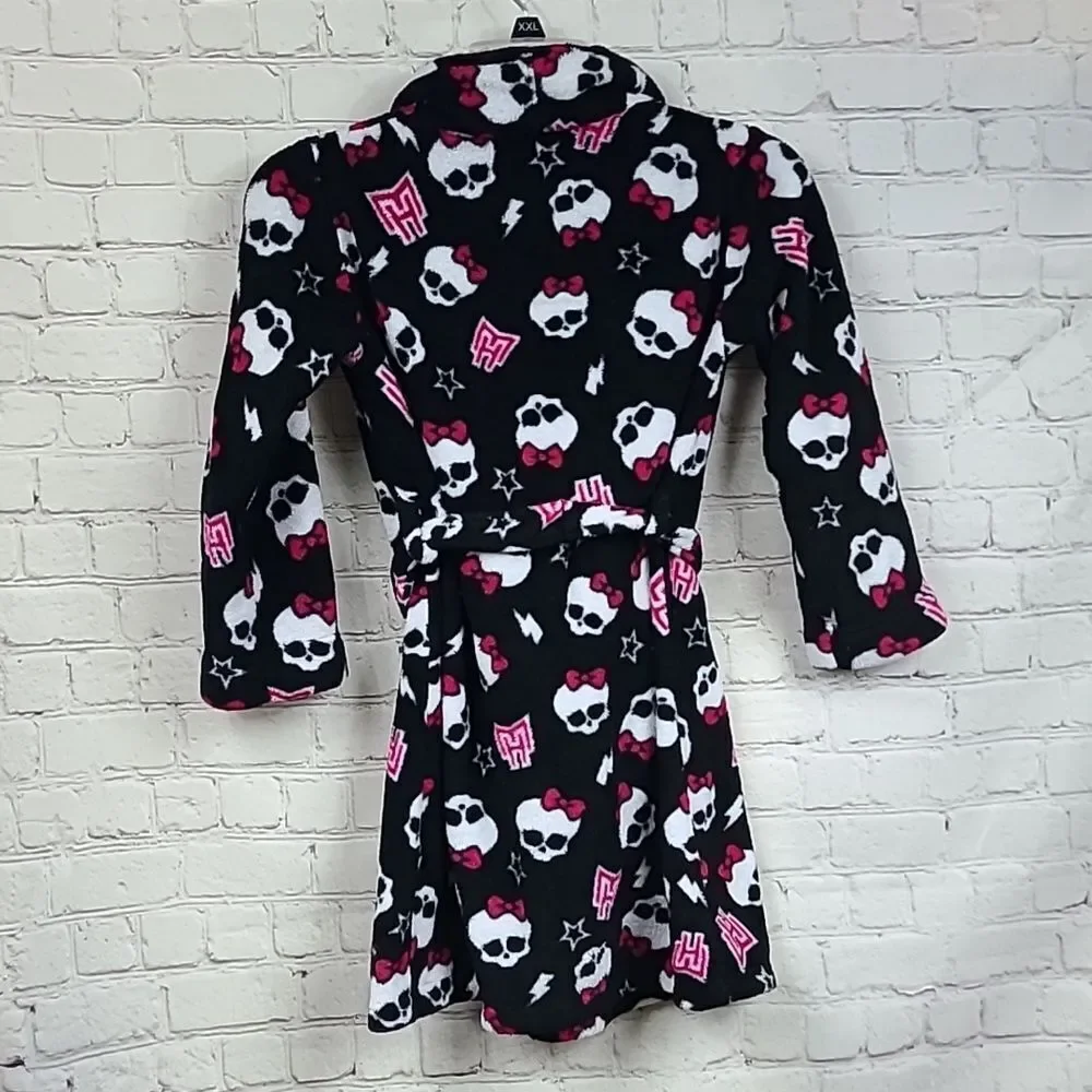 Monster High Girls MH Bathrobe Faux Fur Black/Pink Plush Fleece Robe Skull Bow